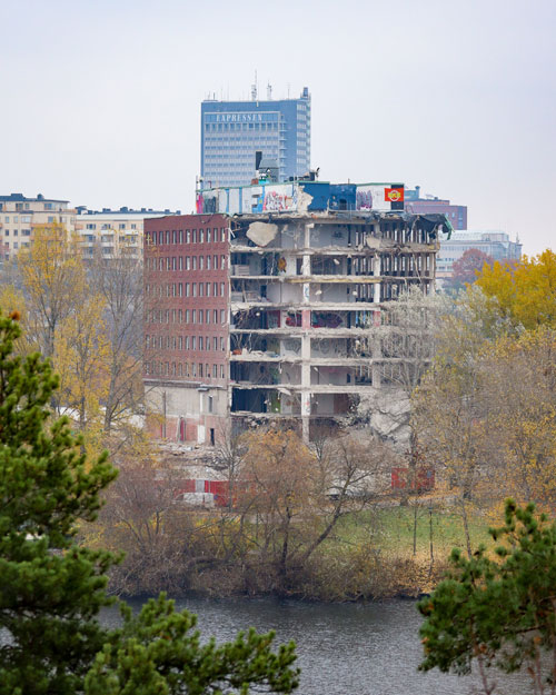 Hus under rivning på Lilla Essingen i Stockholm