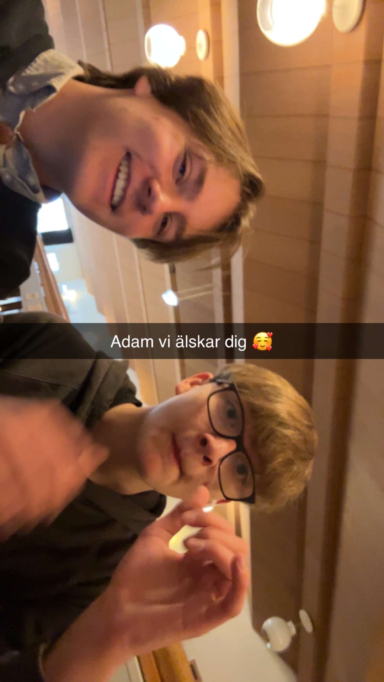 vi älskar di adam